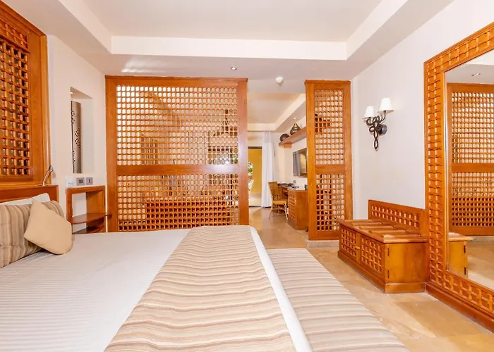 Grand Waterworld Makadi - Couples And Families Only Resort Hurghada